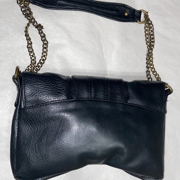 Matt by Matt & Nat purse vegan leather, moto style with chains and studs - Picture 4 of 10